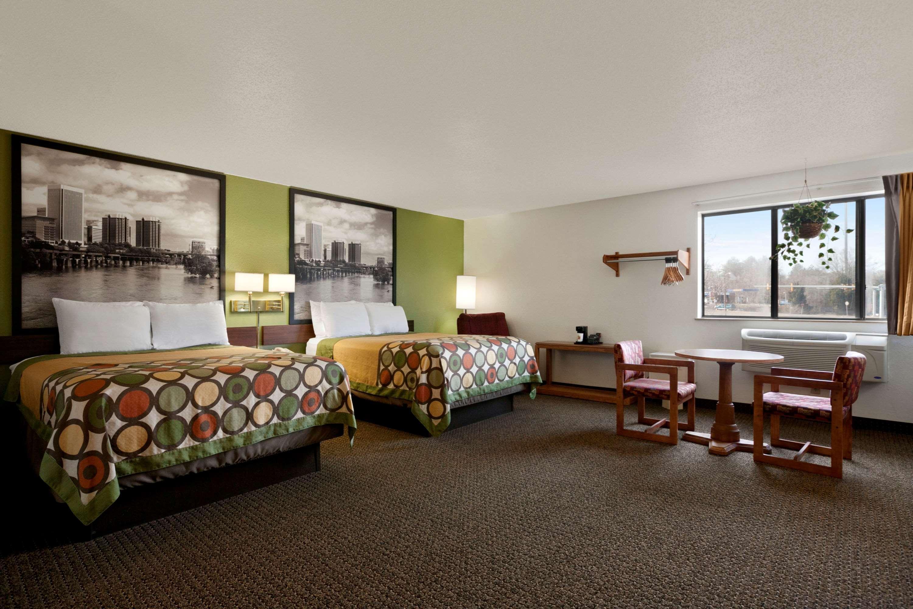 Super 8 By Wyndham Richmond/Chamberlayne Rd Hotel Yellow Tavern Eksteriør billede
