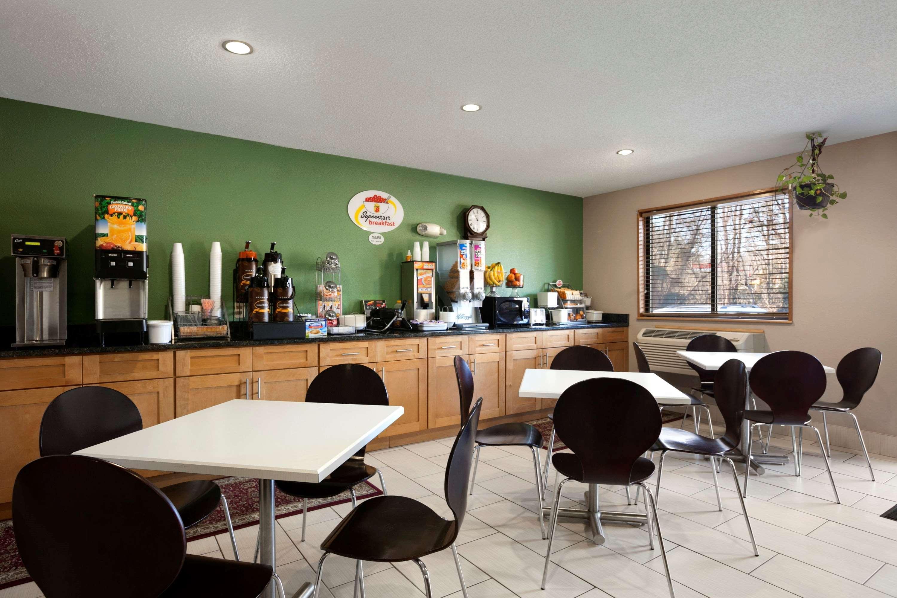 Super 8 By Wyndham Richmond/Chamberlayne Rd Hotel Yellow Tavern Eksteriør billede