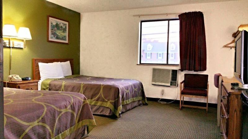 Super 8 By Wyndham Richmond/Chamberlayne Rd Hotel Yellow Tavern Eksteriør billede